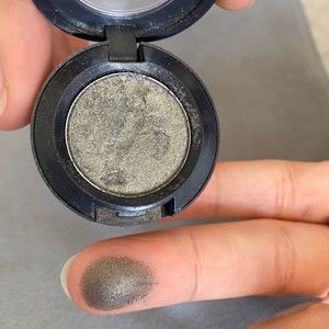 MAC eyeshadow barely used